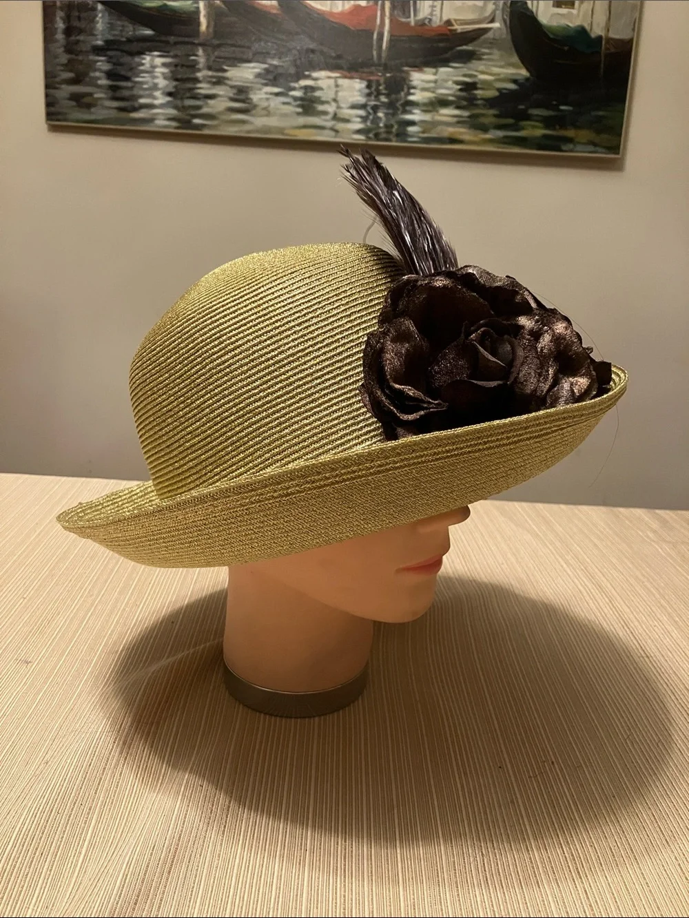 Elegant Women’s Straw Hat with Brown Floral & Feather Accent